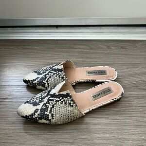 Steve Madden Snake Print Flats